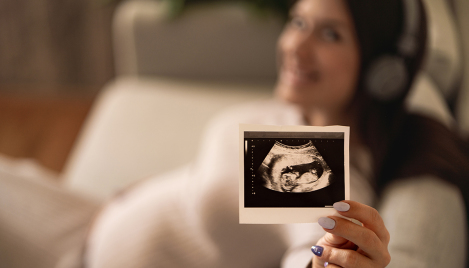Tenn. gov. signs bill requiring public schools to show development of preborn babies