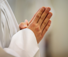 Atheist group demands Calif. city cease use of all chaplains after banning Jesus prayers