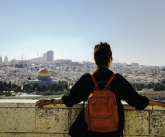 Israeli tour guide reveals how Oct. 7 massacre changed her views, talks Israel's tourism decline 