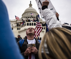 Supreme Court sides with Jan. 6 rioter charged with obstruction