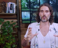 Russell Brand says he is 'held alive by' serving Jesus Christ: 'I am in the business of service'