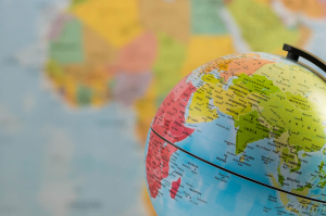 Hindu extremists seize Bibles from children, beat women in attack on worship service 