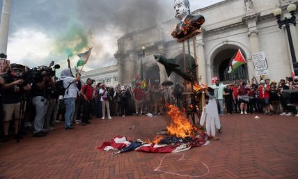 House Republicans replace US flags torched by protesters at Union Station