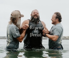 'Coming move of God': 2,000 baptized during 'Jesus Revolution' baptism at California beach