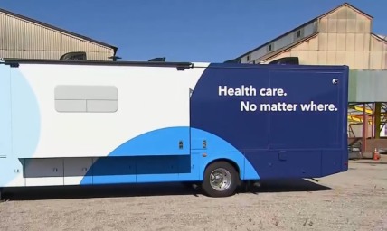 Pro-life Democrats counter Planned Parenthood's mobile abortion clinic at DNC