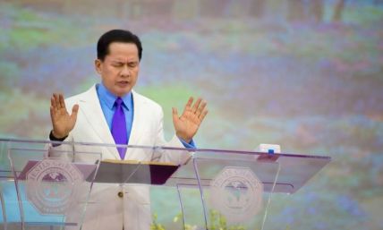 Megachurch Pastor Apollo Quiboloy in standoff with Philippines police over alleged child-sex trafficking