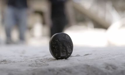 Archaeologists discover 2,700-year-old seal in Jerusalem helping affirm city's biblical heritage