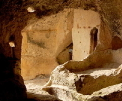 Archaeologists shine light on complex relationships of isolated Christian community in medieval Spain