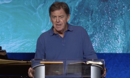 Alistair Begg warns rise of 'consumer' worship eroding biblical engagement in congregational life