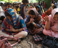 Christian widow beaten by mob, charged with blasphemy without evidence in Pakistan