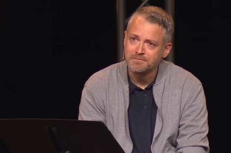 Megachurch leader weeps after worship pastor caught recording inside gender-neutral bathroom