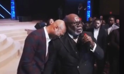 Pastor Keion Henderson expresses loyalty to TD Jakes amid Diddy controversy
