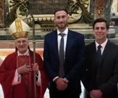 Retired NBA player Gordon Hayward converts to Catholicism