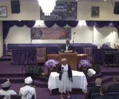 Christian teenager’s apology to her church for getting pregnant out of wedlock sparks online protest