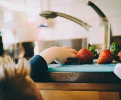 Most Democrats, Republicans agree cost of living is a big challenge facing families: study