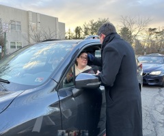 ‘A holy moment’: Churches offering ‘drive thru ashes’ for Ash Wednesday