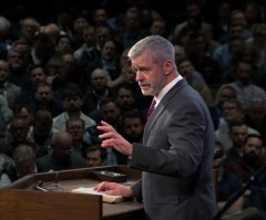 Paul Washer stresses importance of personal prayer, warns against ‘trifling trinket’ ministries