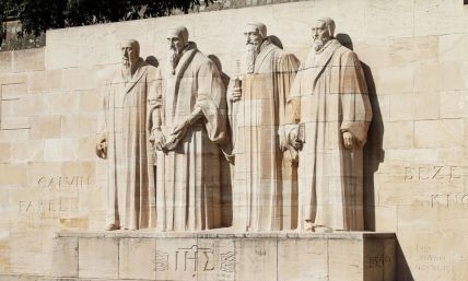 Do Calvinists worship a different God? 