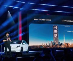 The epidemic of political violence: Tesla, Elon Musk and Luigi Mangione