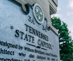 Tenn. gov. signs bill providing conscience protections for healthcare workers 
