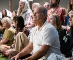 Kelsey Grammer 'cursed God' after sister's murder, had 'reawakening' while filming 'Jesus Revolution'