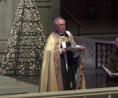 Episcopal bishop to remain suspended, undergo counseling over 'inappropriate relationship'