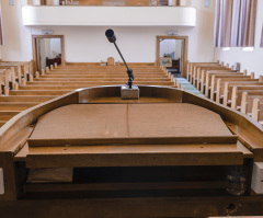 'Unshackling the pulpit' or 'a brazen attack'?: 7 reactions to IRS letting pastors endorse politicians