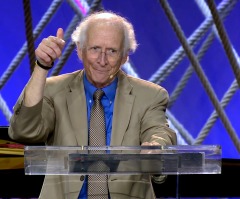 John Piper shares 4 biblical standards for testing internet preachers