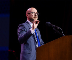 BGEA, Franklin Graham create ‘war chest’ to help Christians ‘threatened into silence’ in the UK, Europe 