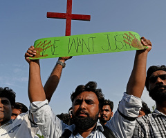 Christians, religious minorities decry Pakistan's rampant discrimination at national march 