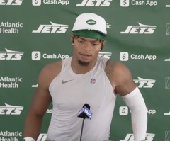 Jets QB Justin Fields says he's 'addicted' to reading the Bible, letting Scripture guide his life