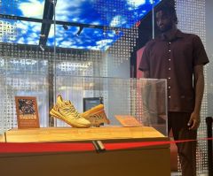 NBA star urges others to 'stand with Christ' as Bible museum unveils Scripture sneakers