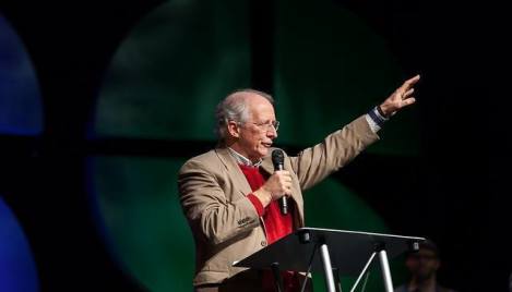 John Piper says Christians should embrace 'radical purity,' avoid nudity in media