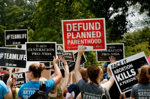 Appeals court allows Trump admin. to block Medicaid funds to Planned Parenthood