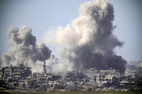 Gaza City ground operation begins after night of heavy bombardment; tanks spotted in city center