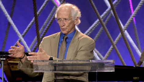John Piper warns against 'Christian' mysticism, seeking 'out-of-body connection' with supernatural powers 