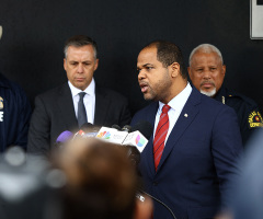 2 dead, 2 wounded after shooting at Dallas ICE facility 