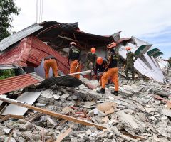 After 72 killed in earthquake, Philippines faces threat from Paolo