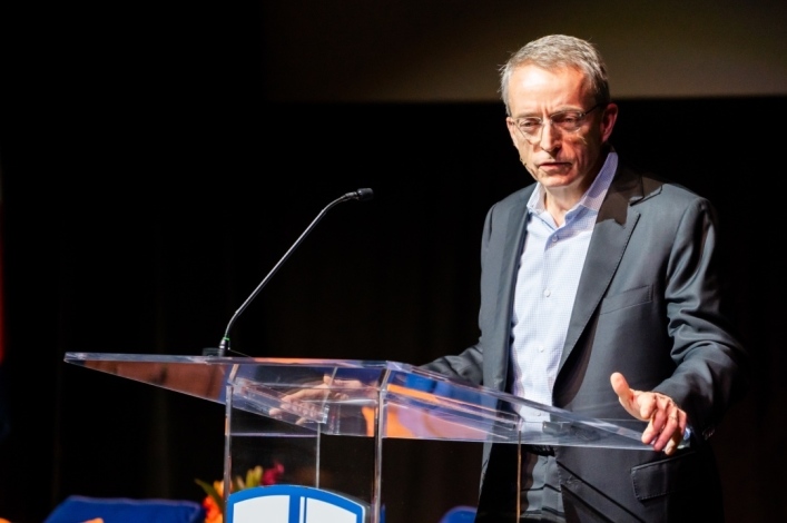 Former Intel CEO urges Christians to harness AI: 'Another Gutenberg moment'