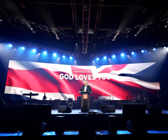 Franklin Graham returning to the UK for 'God Loves You Tour'