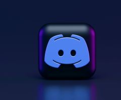 Roblox, Discord sued after 13-year-old girl dies by suicide