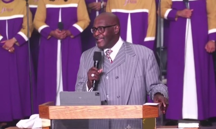 Tyler Perry donates $100K to Marvin Winans’ church amid viral video controversy, pastor claims