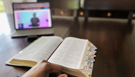 Goodbye 'Big Eva,' hello 'Gig Eva'