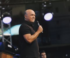 Greg Laurie to hold Harvest Crusade at university where Charlie Kirk was killed; over 10K expected to attend