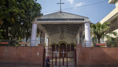 Violent mob attacks Christian families inside church, try to force pastor to teach about Hindu gods 