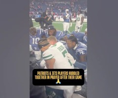 Patriots, Jets players pray together after Thursday Night Football matchup