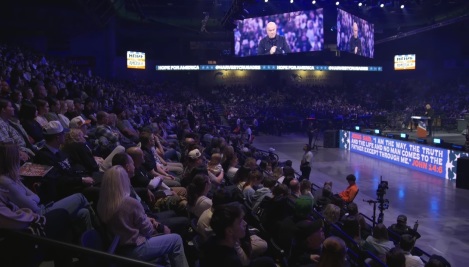 Thousands attend Harvest Crusade at university where Charlie Kirk was killed