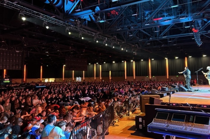 Over 13,000 attend ‘Hearts on Fire’ conference; hundreds make decision to follow Jesus