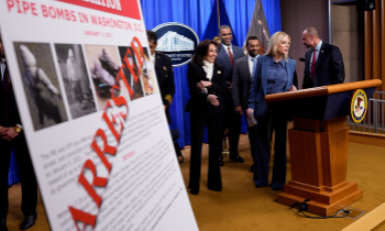 Trump FBI, DOJ announce arrest of pipe bomb suspect after nearly 5 years at large 