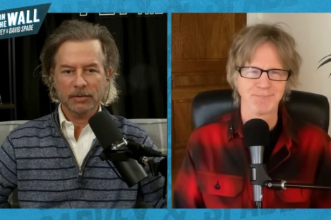 David Spade slams mall for omitting 'Christmas' from tree-lighting ceremony